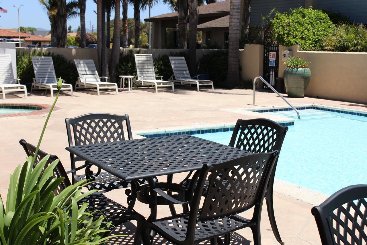 O'Cairns Inn And Suites Lompoc Exteriér fotografie